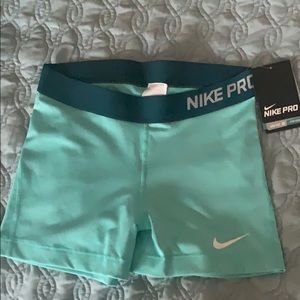 Nike Pro Spandex NWT